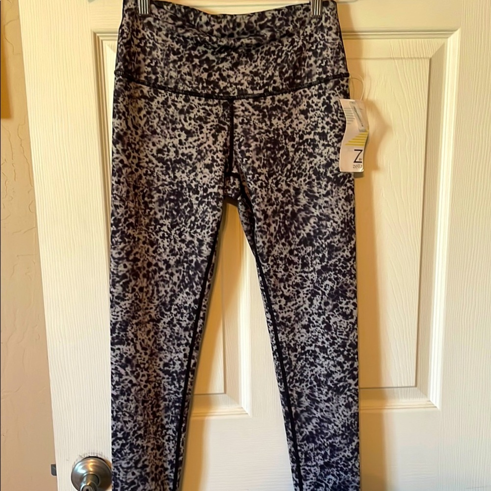 Zella NWT Black & Gray High-Waist Leggings Sz S